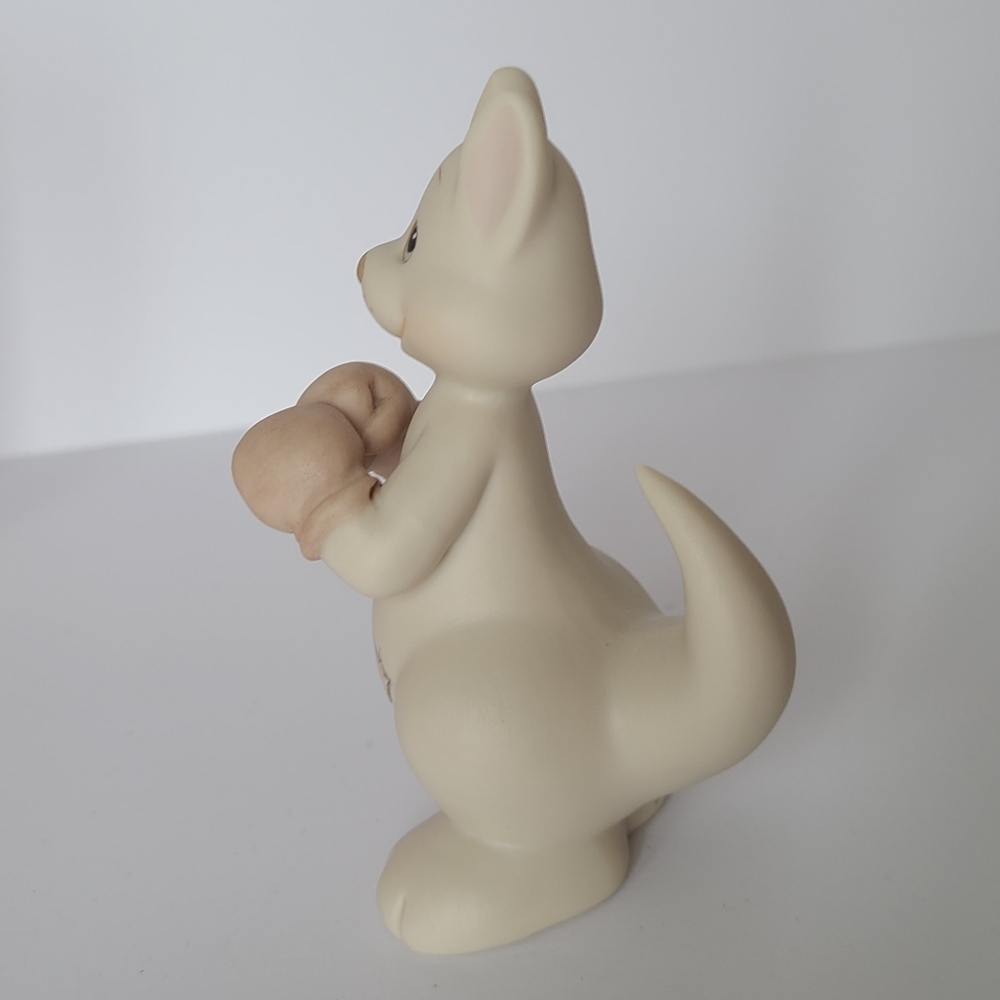 Vintage Precious Moments Kangaroo Boxer Birthday Collectible Porcelain Figurine - Picture 5 of 7